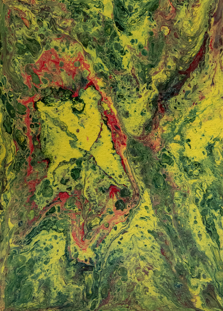 Acrylpouring - fließende Farben mit einzelnen Zellen grün gelb mit rot