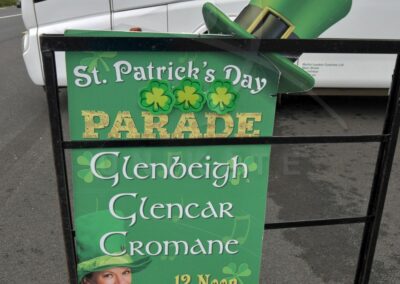 St. Patrick´s Day Parade Werbeschild mit grünem Hut