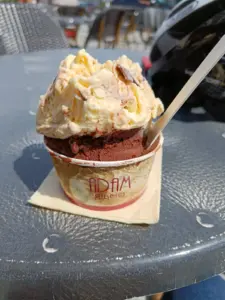 Eisbecher in Paimpol Bretagne